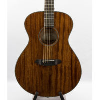 breedlove discovery concert mahogany acoustic guitar at Jerry Lee's Music